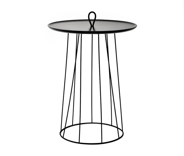 Express: colección de mesas auxiliaries por Eliumstudio para Super-Ette