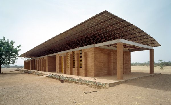Escuela primaria en Burkina Faso, de Francis Kéré Architecture