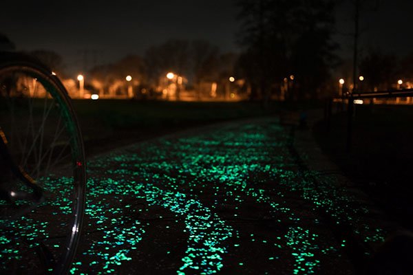 VanGogh-Roosegaarde por Daan Roosegaarde, 2014.