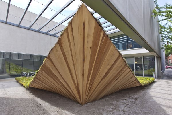 Green Varnish, Nomad Studio, 2015.