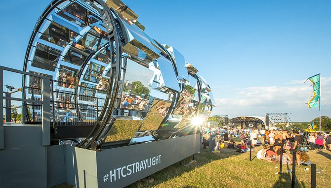 Straylight, BAT Studio, HTC, 2015.