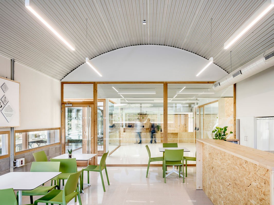 Centro Médico Psicopedagógico, de Comas-Pont Arquitectes. Finalista en los Premios FAD 2017