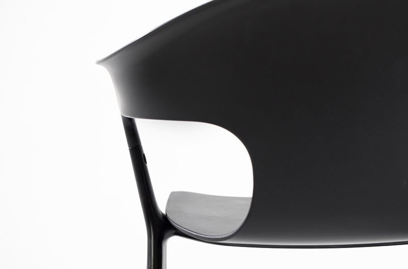 AXYL, la nueva línea de muebles de Layer para Allermuir
