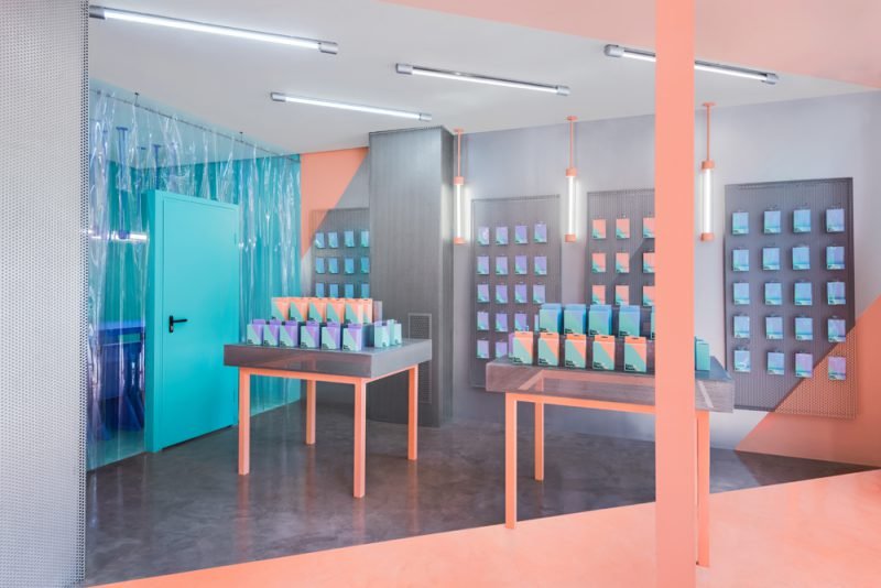 Masquespacio diseña la segunda tienda del Doctor Manzana. Fotografía: Luis Beltrán.