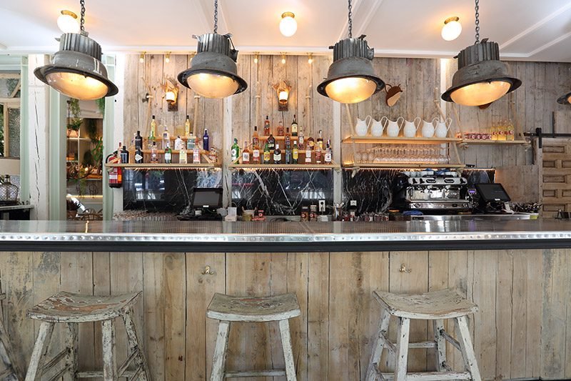 El Canadiense, restaurante temático con interiorismo de Joaquín Morán