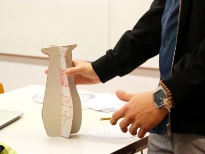 Eina amplia el plazo para acceder a sus becas de Diseño de Producto