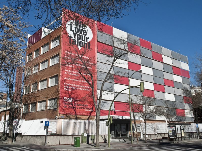 ESNE, Mención Especial en Innovación en la modalidad Pequeña y Mediana Empresa.