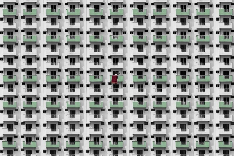 Biala, las fachadas colosales de de Gustav Willeit. La soledad de las grandes urbes