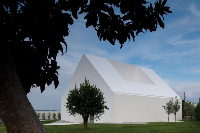 House In Leiria, de Aires Mateus. El diseño de una verdadera casa minimalista