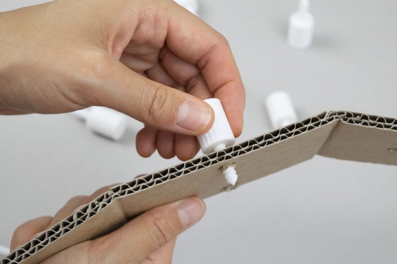 El juego de construcción DIY para niños de Studio Fantasio. Tecnología, cartón y creatividad