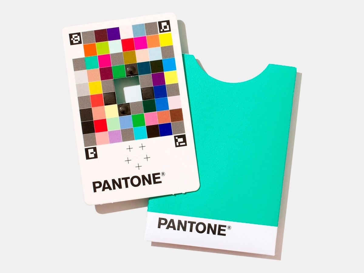Pantone Color Match Card y cómo llevarnos los colores del mundo real al mundo digital