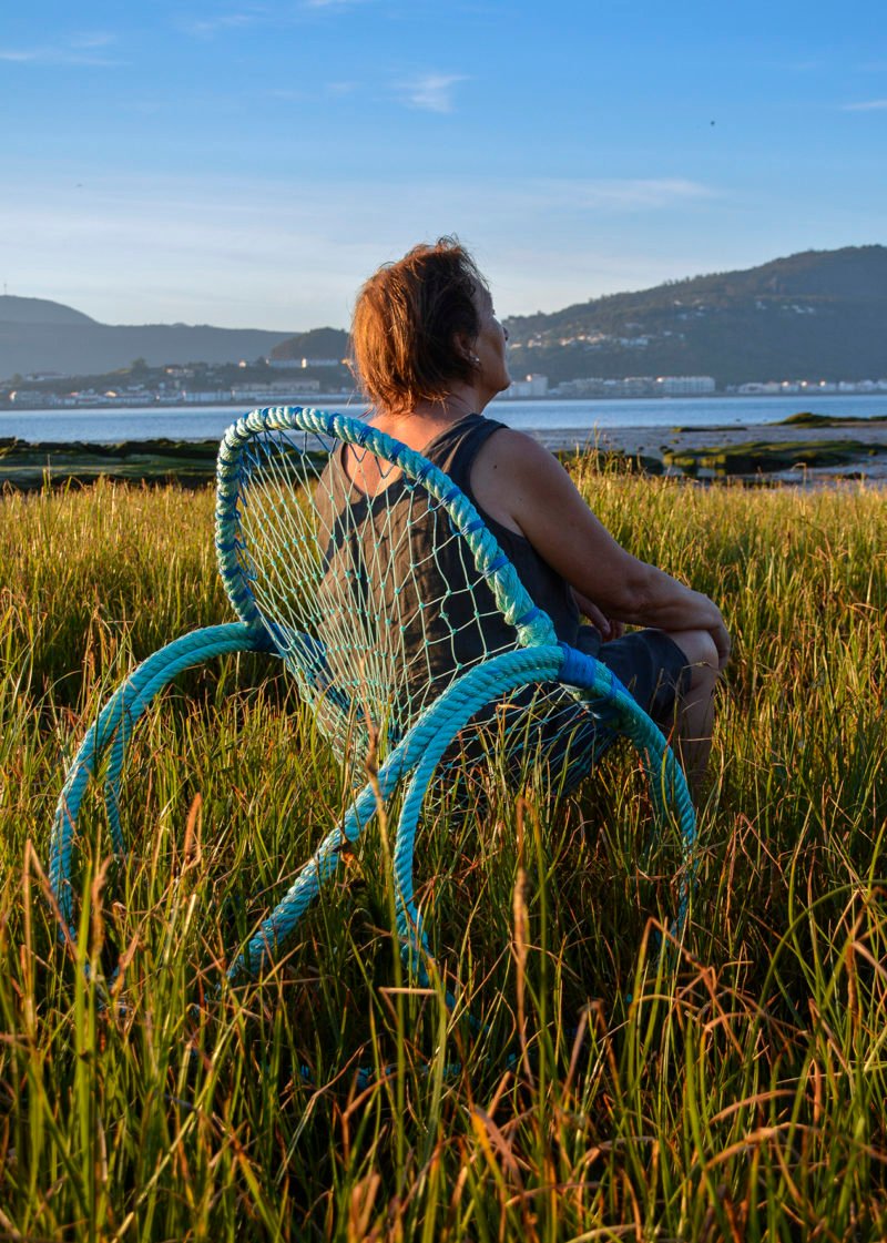 Premios Medallas ADI 2020: Entre redes, de Amalia Puga Cividanes