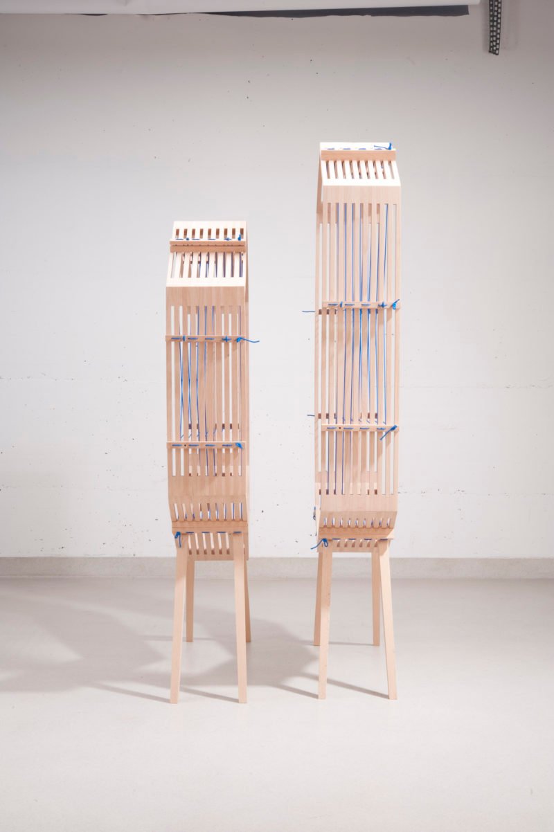 WWW, las versátiles estanterías de nailon de Vitor Matic