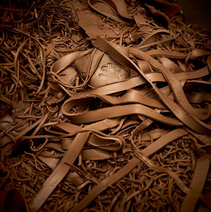 Lur, las macetas de Iratzoki & Lizaso para Alki. © Mito