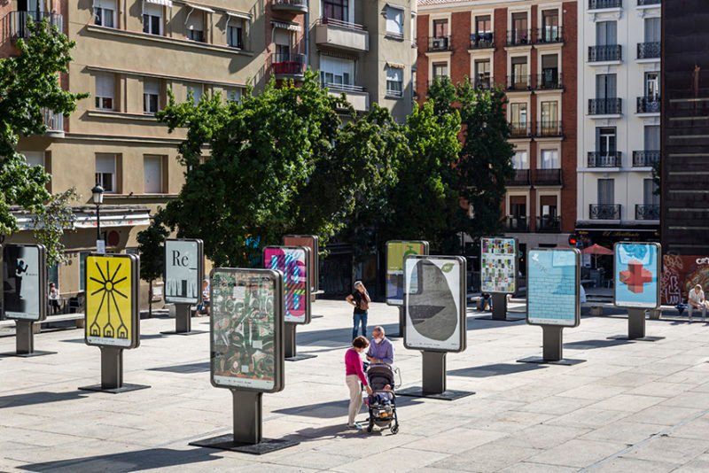 La gran exposición de carteles de Madrid Gráfica 2021 ha dado comienzo