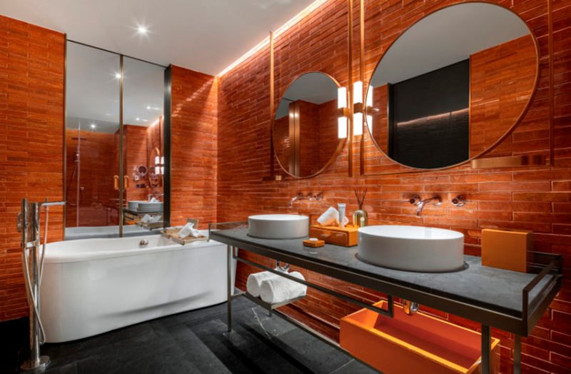 The Linow Hotel, diseño de interior a lo grande. Un proyecto de Republican Metropolis Architecture