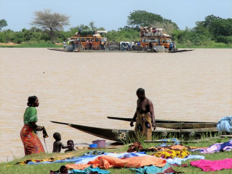 La columna de Manuel Bañó: El lujo de abrir el grifo. Fotografías del autor