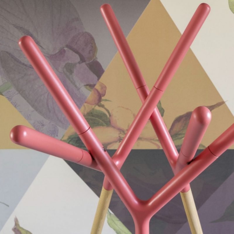 Game Of Trust, el perchero orgánico de Yiannis Ghikas