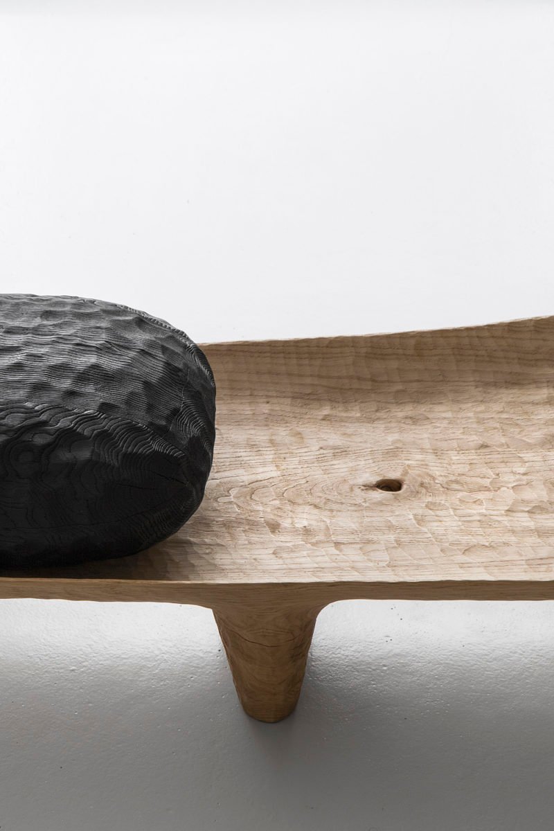 À La Dérive, la banqueta escultural de Ferréol Babin