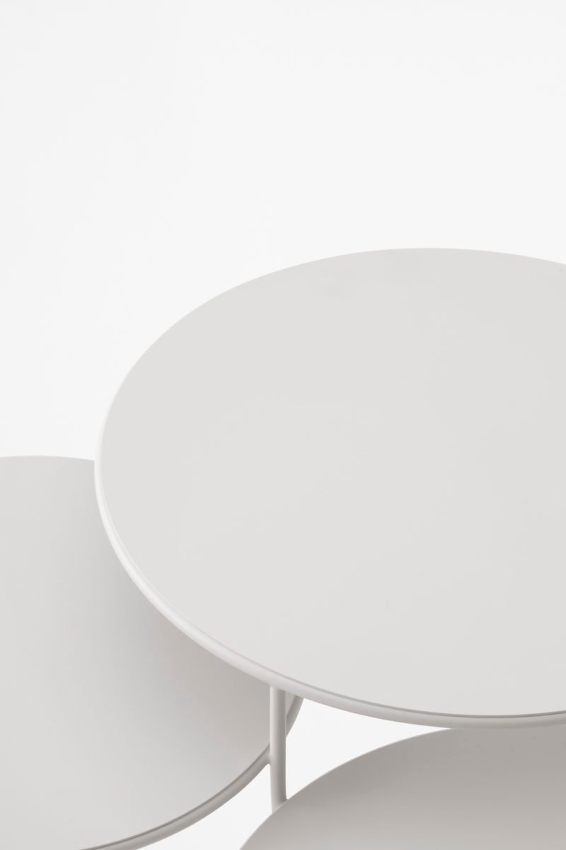 Nendo echa mano de las ilusiones ópticas para dar vida a Trio