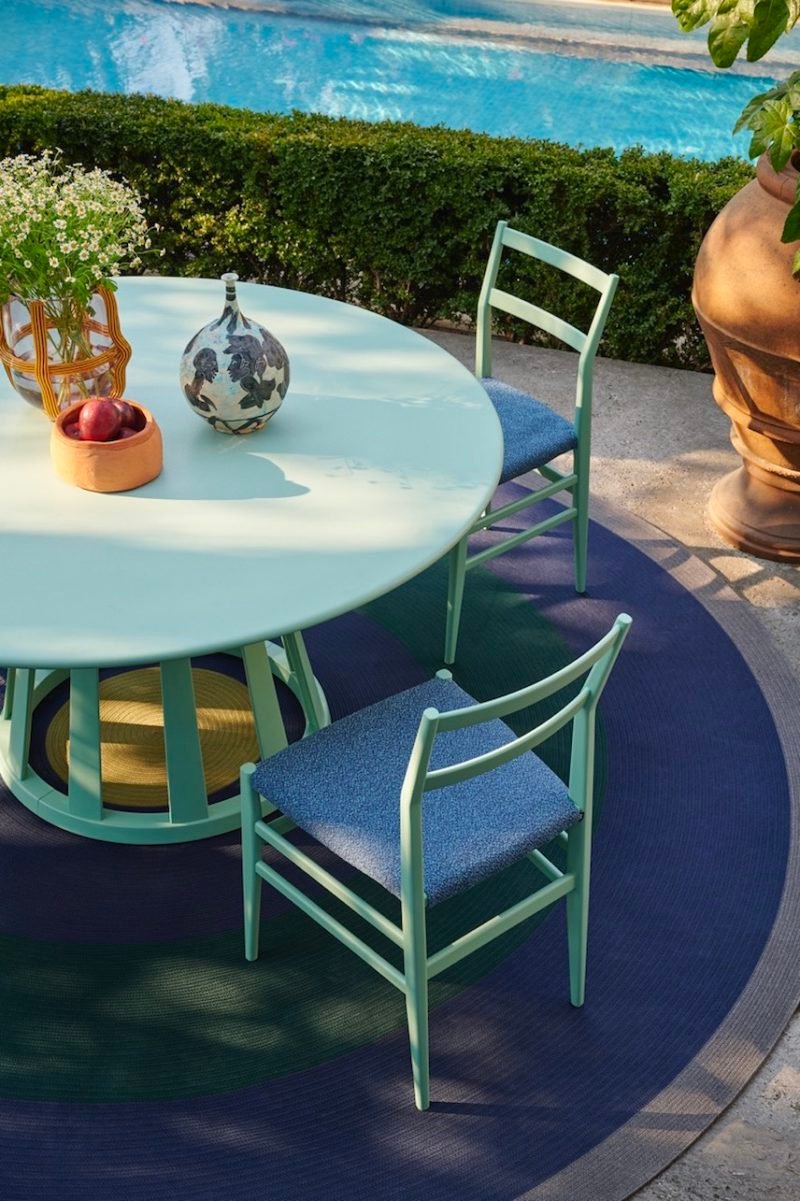 Leggera, la iconica silla de Gio Ponti es reversionada para exteriores