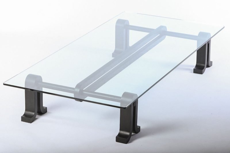 Loop, la escultural mesa de centro de Nicholas Bijan Pourfard