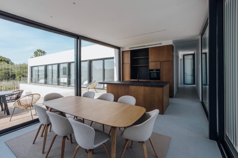 CU4 Arquitectura y Stef Rogiers dan vida a Villa Alegría © Llorca Group