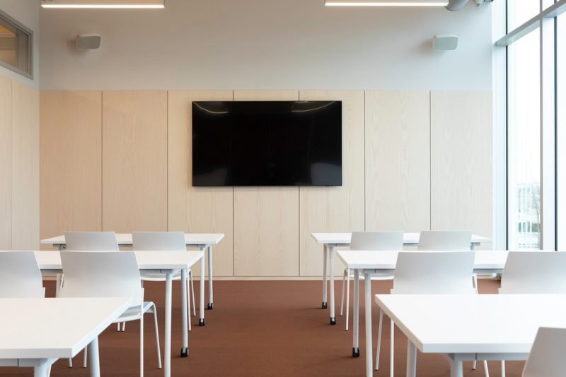 Perron diseña las oficinas de Garoy Construction en Quebec