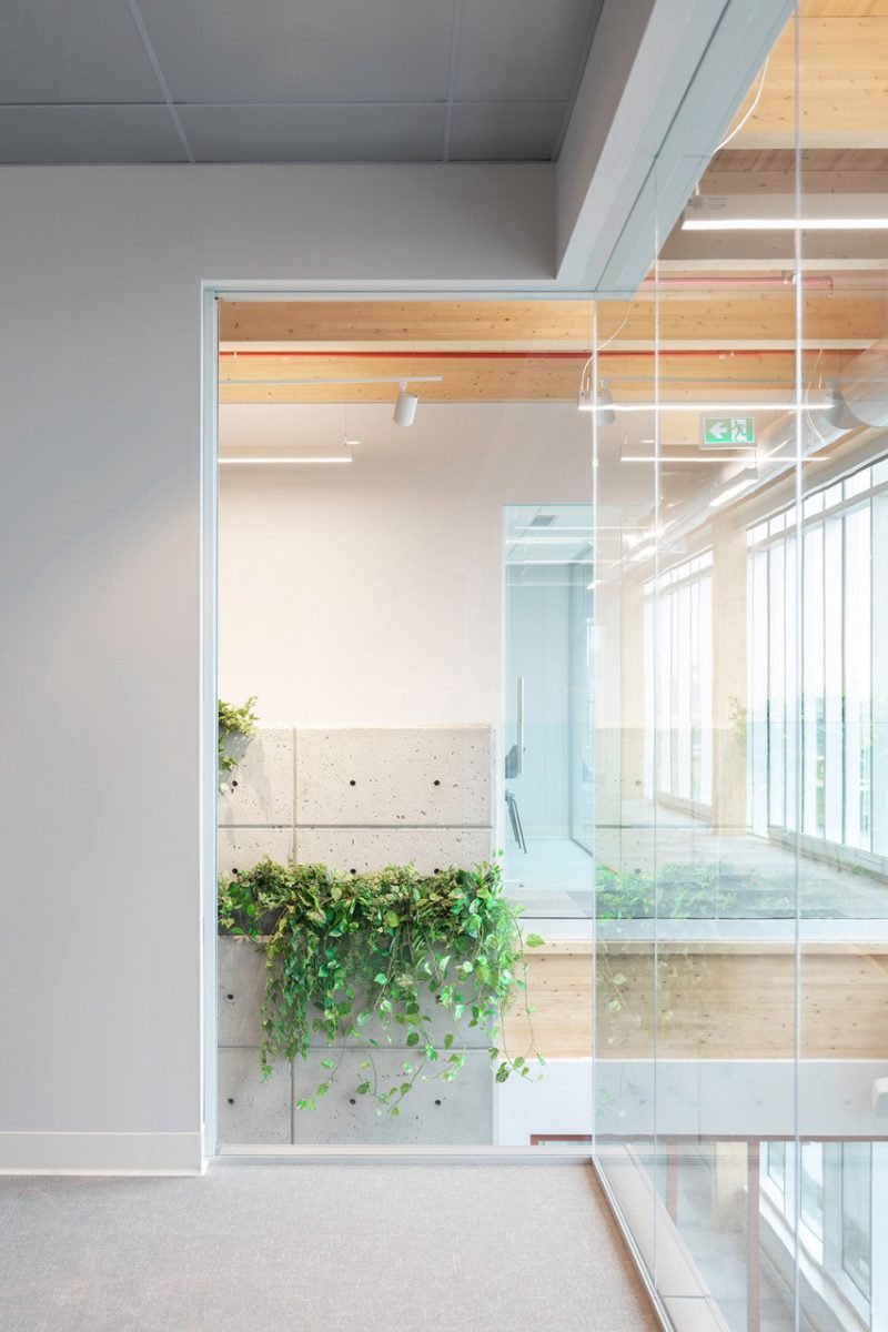 Perron diseña las oficinas de Garoy Construction en Quebec