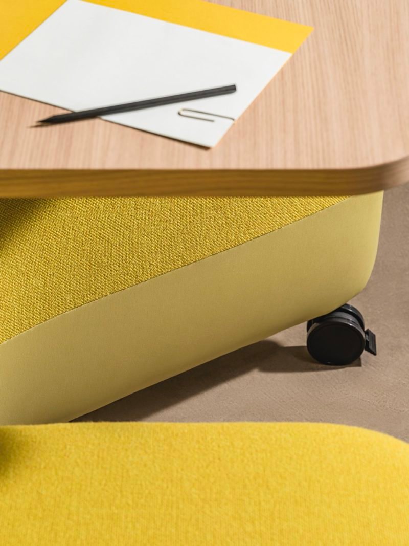 En clave oficina Andreu World por Alfredo Haberli