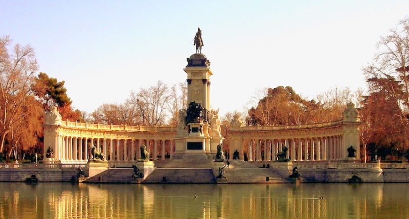 La columna de Eugenio Vega: Objetos de la (des)memoria