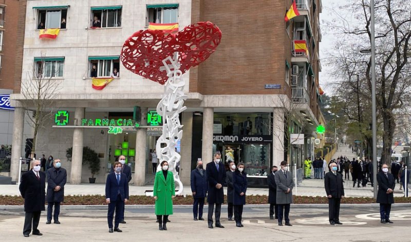 La columna de Eugenio Vega: Objetos de la (des)memoria