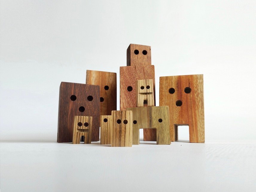 Los Giants llegan a Berlín: Juan Pablo Cambariere desembarca con sus marionetas de madera