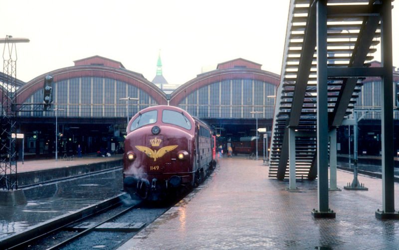 La columna de Eugenio Vega: Extraños en un tren