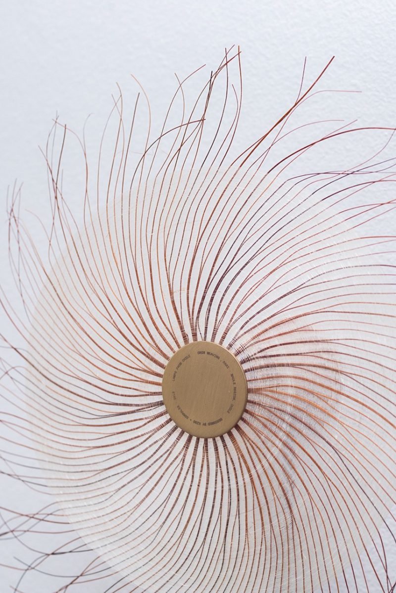 Lamps From Chile: un proyecto que actualiza la artesanía en crin desde el diseño contemporáneo