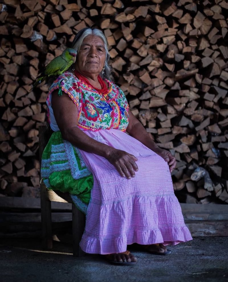 Magia oaxaqueña de la mano de Abisai Navarro. El lujo de vestir artesanal y ancestral
