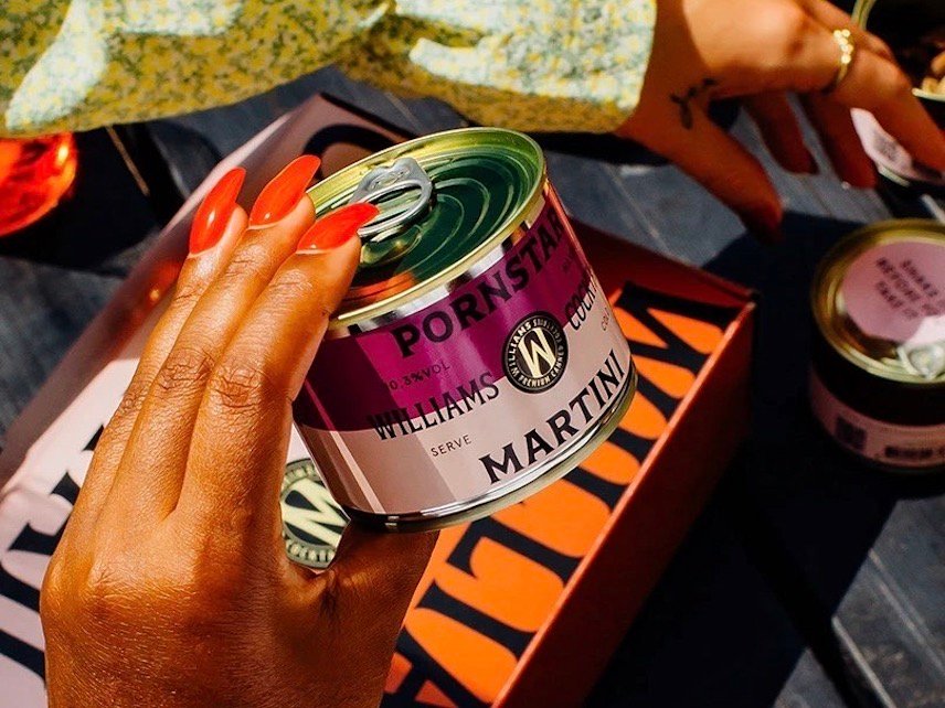 Offff y el pacakging de una línea de cócteles enlatados… sí, has leído bien