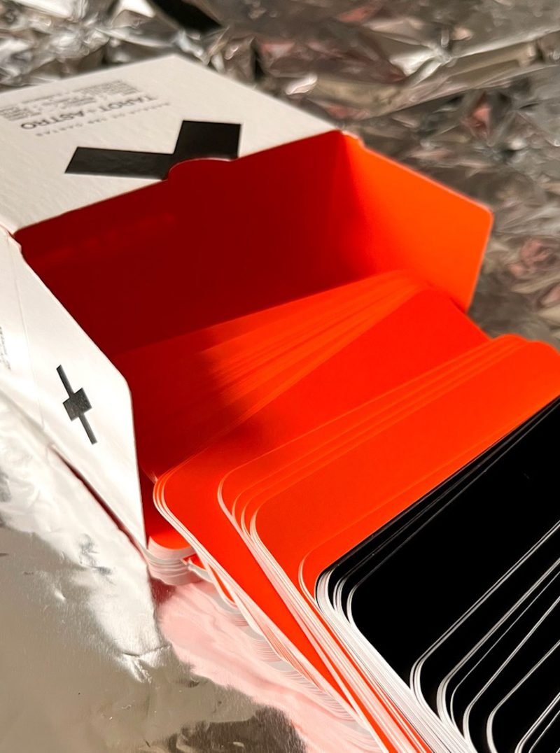 OrbisNox: Maru Ceballos y ChatGPT en un inspirador ejercicio creativo