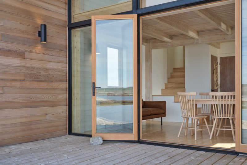 System 02, el refugio prefabricado definitivo. Un proyecto de The Backcountry Hut Company © Russell Dalby