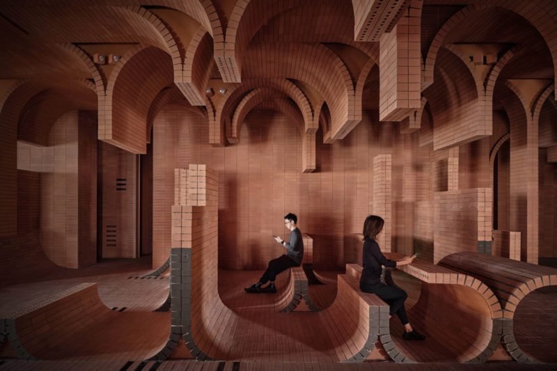 One Plus Partnership, el mar y un homenaje arquitectónico a lo Escher