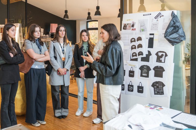 La Cátedra Tous-Elisava lanza una convocatoria de dos becas del 50% para su nuevo posgrado en creatividad y branding
