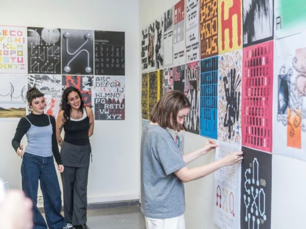 Becas Másters Elisava 2026: 28 becas del 50% del importe de cada máster